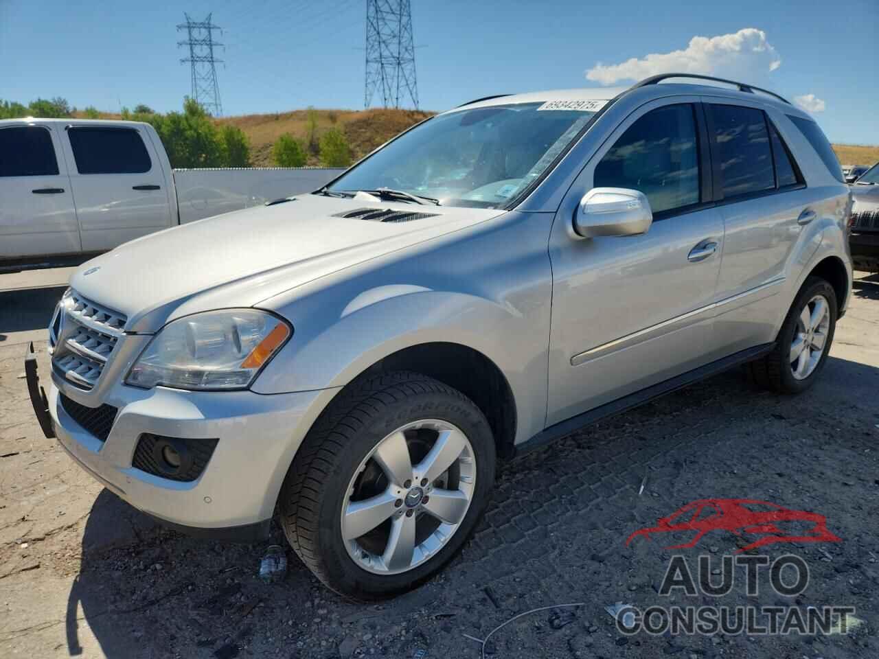MERCEDES-BENZ M-CLASS 2009 - 4JGBB86E39A456937