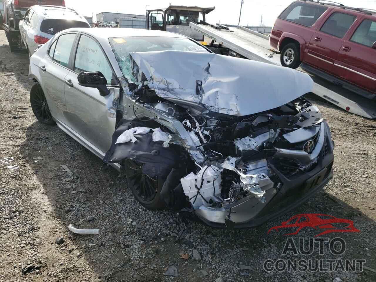 TOYOTA CAMRY 2021 - 4T1G11AK3MU474732