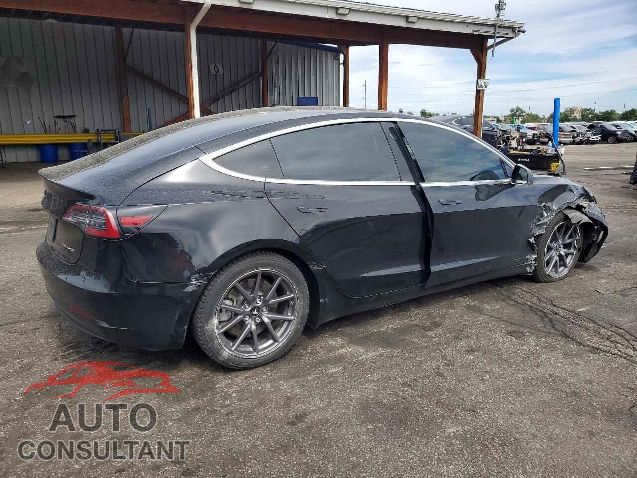 TESLA MODEL 3 2020 - 5YJ3E1EB3LF798031