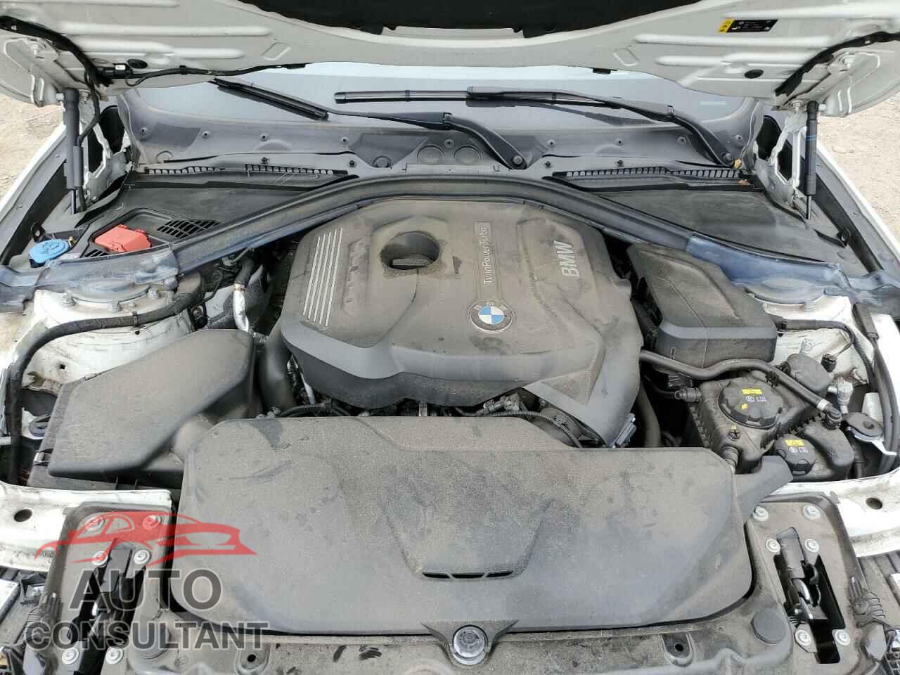 BMW 3 SERIES 2018 - WBA8D9C58JA012909