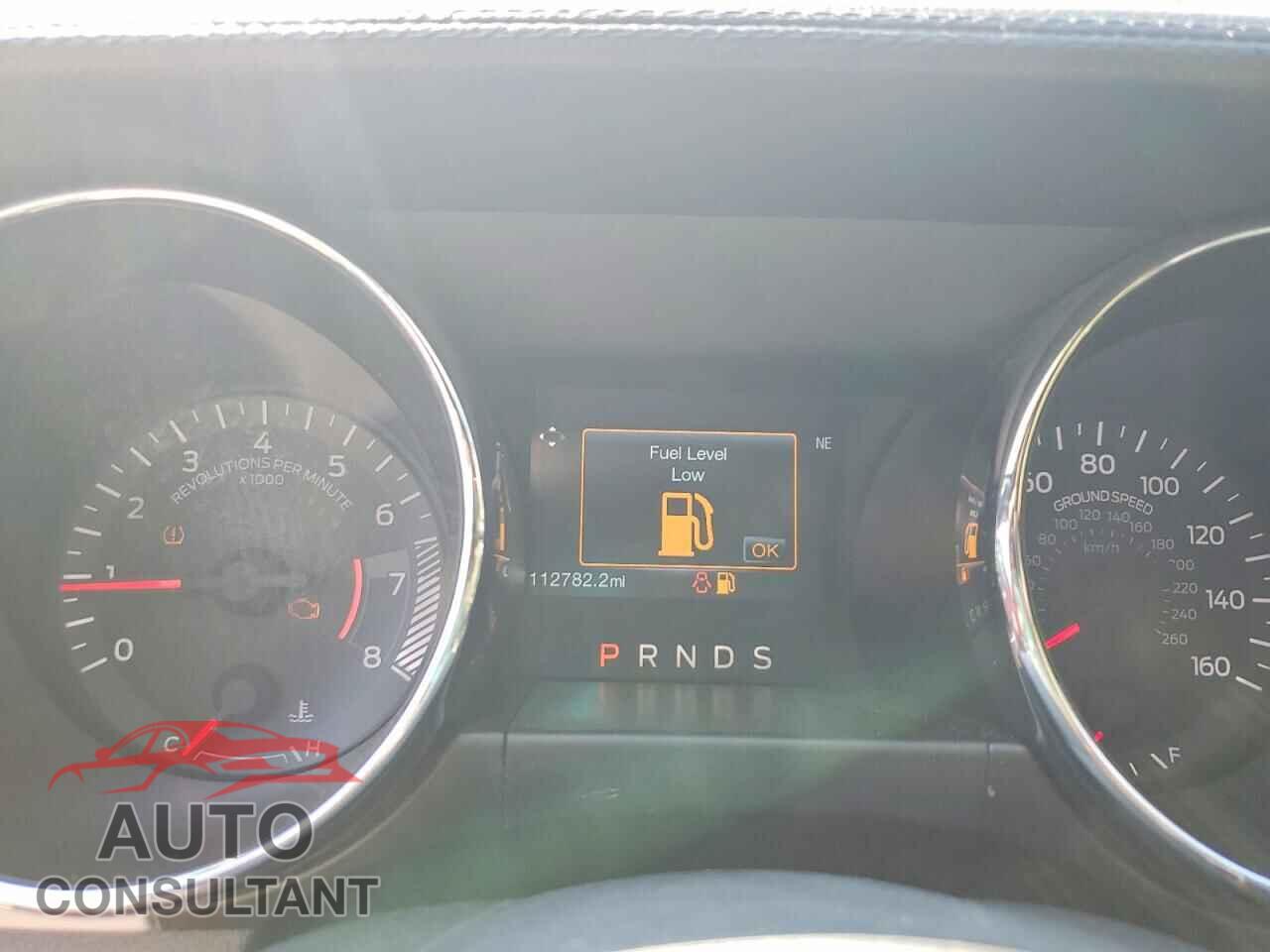 FORD MUSTANG 2015 - 1FATP8UH3F5382999