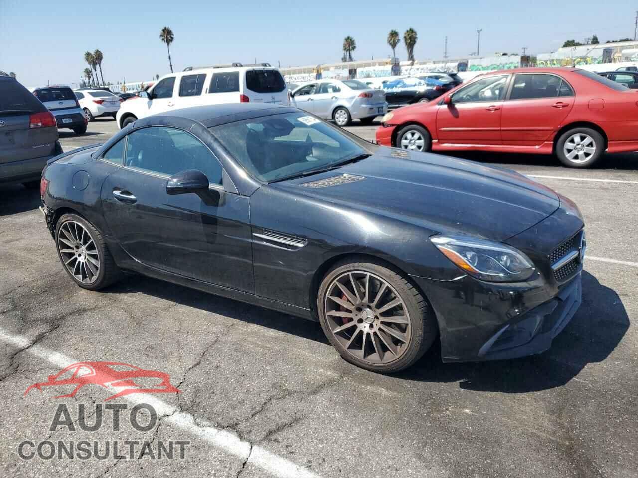 MERCEDES-BENZ SLC-CLASS 2017 - WDDPK6GA3HF131920