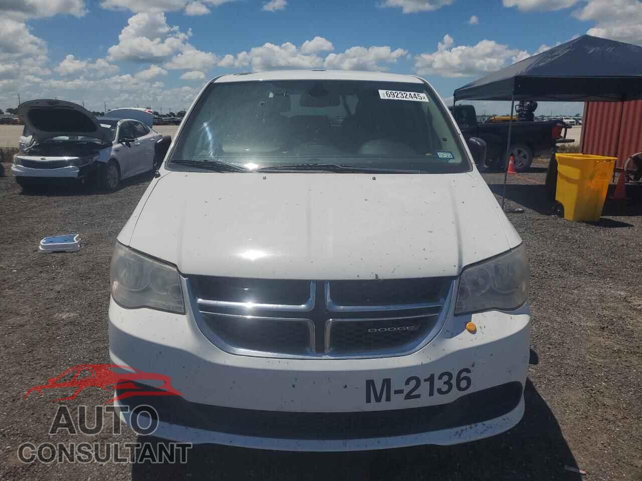 DODGE CARAVAN 2019 - 2C7WDGBG8KR526941