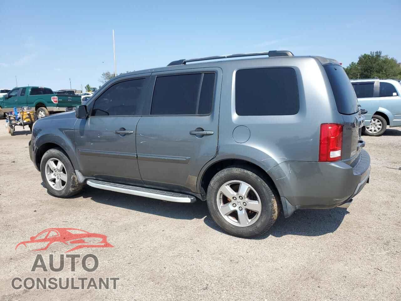 HONDA PILOT 2009 - 5FNYF384X9B015324