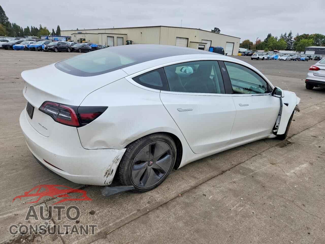 TESLA MODEL 3 2020 - 5YJ3E1EB3LF636917