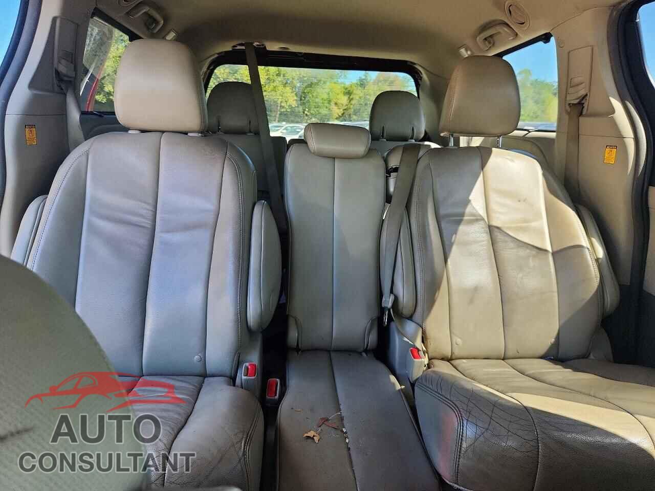 TOYOTA SIENNA 2012 - 5TDYK3DC9CS254729