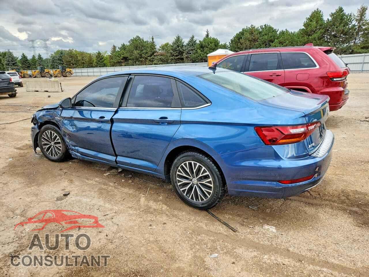 VOLKSWAGEN JETTA 2019 - 3VWEB7BU5KM236696