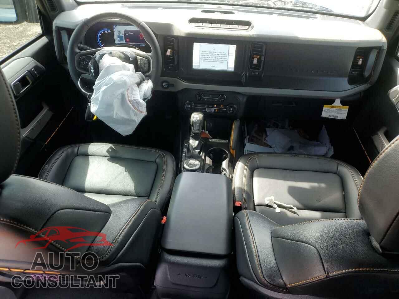 FORD BRONCO 2023 - 1FMEE5DH8PLB94303
