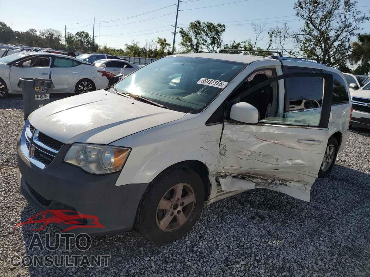 DODGE CARAVAN 2011 - 2D4RN5DG2BR661442
