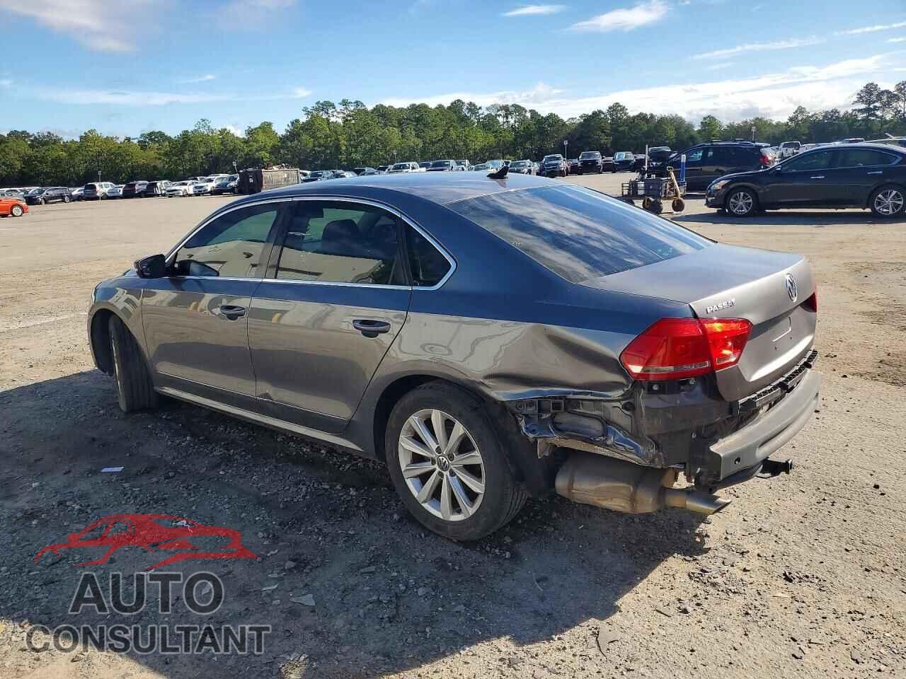 VOLKSWAGEN PASSAT 2013 - 1VWCH7A30DC097175