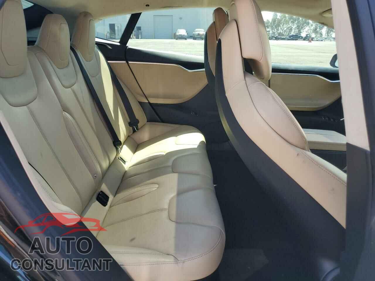 TESLA MODEL S 2017 - 5YJSA1E28HF190858