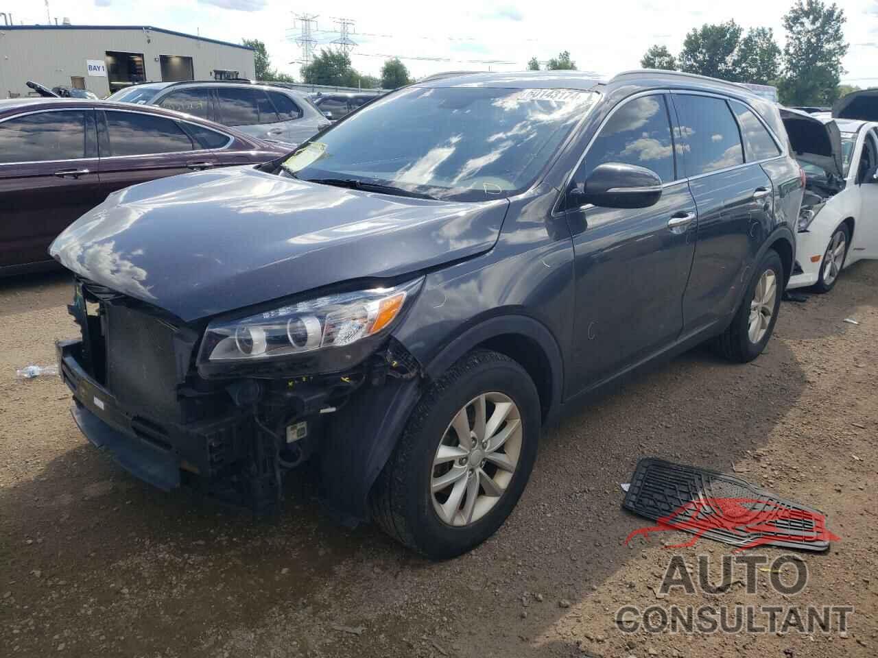 KIA SORENTO 2017 - 5XYPG4A34HG211038