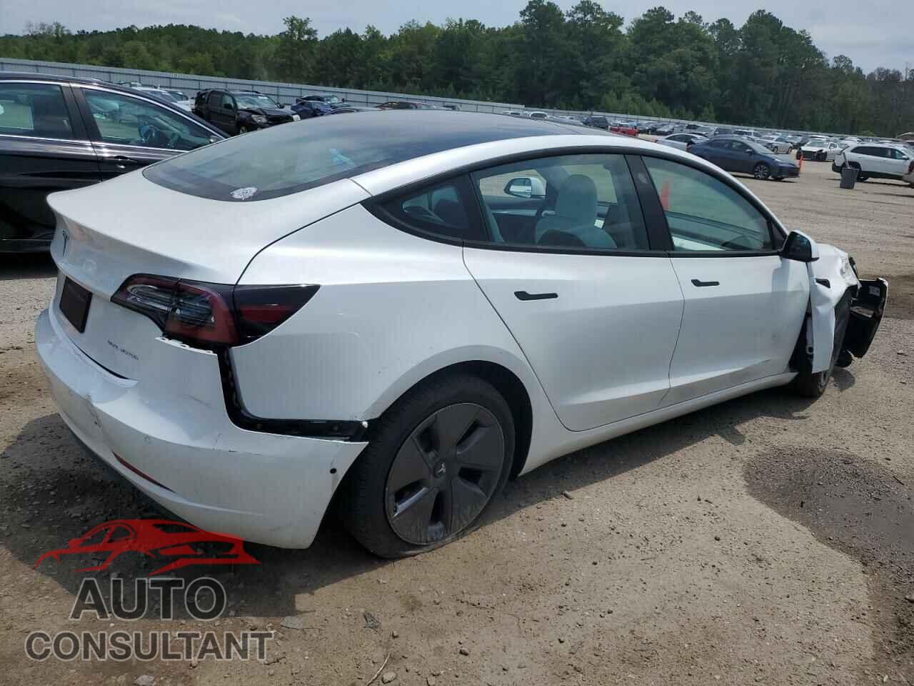 TESLA MODEL 3 2022 - 5YJ3E1EB6NF327204