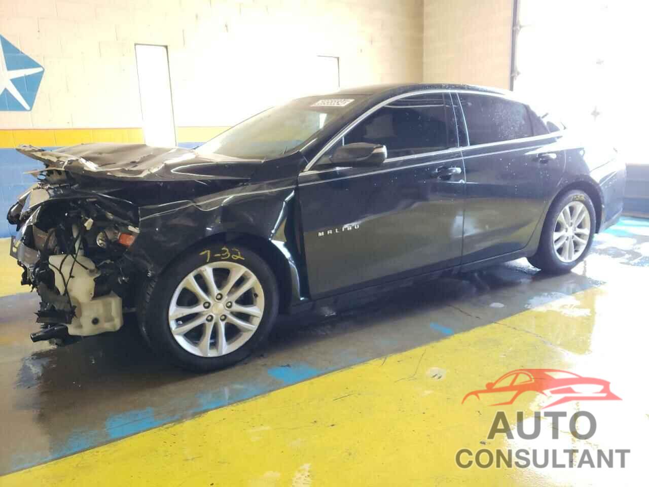 CHEVROLET MALIBU 2017 - 1G1ZE5ST8HF140814