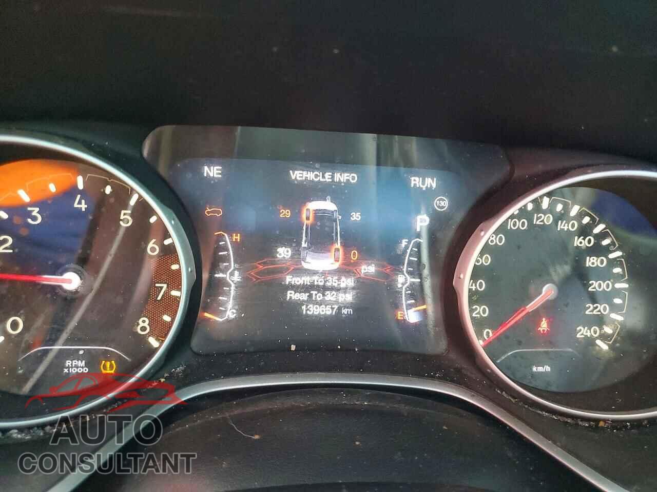 JEEP COMPASS 2018 - 3C4NJDCB3JT417348