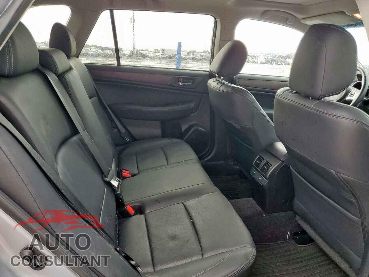 SUBARU OUTBACK 2015 - 4S4BSBLC8F3218579