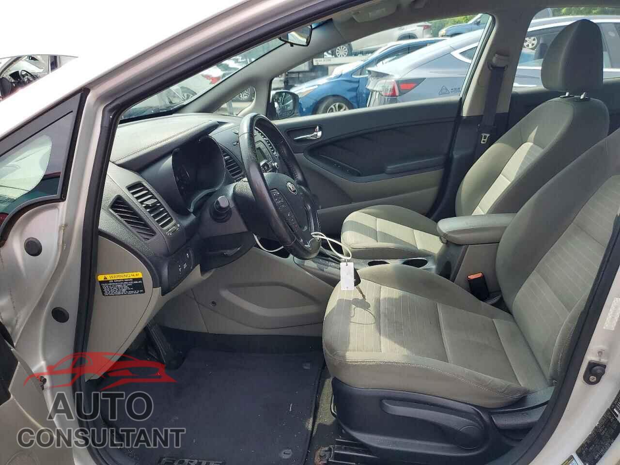 KIA FORTE 2015 - KNAFX4A85F5266513