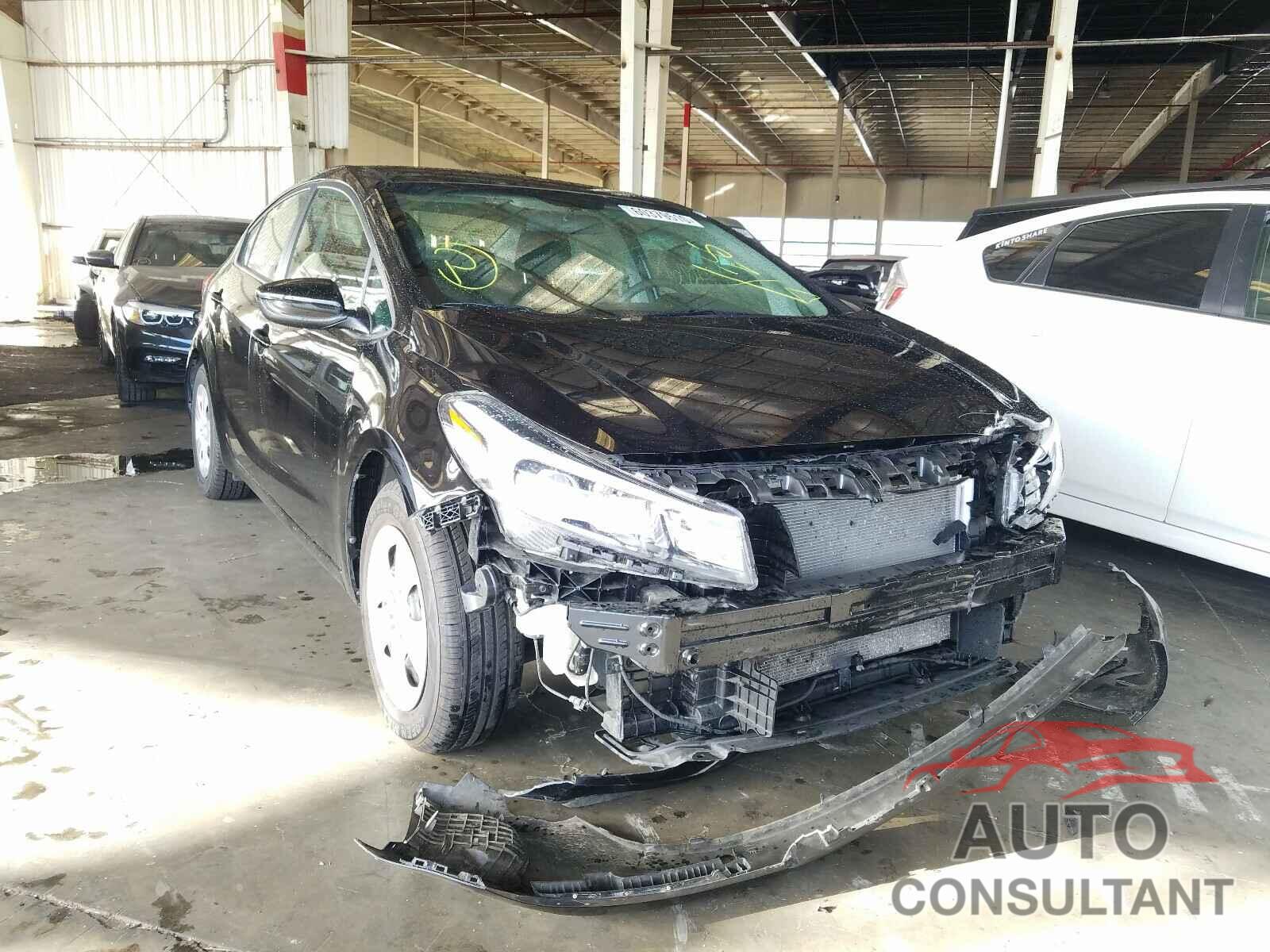 KIA FORTE 2018 - 3KPFK4A76JE251878