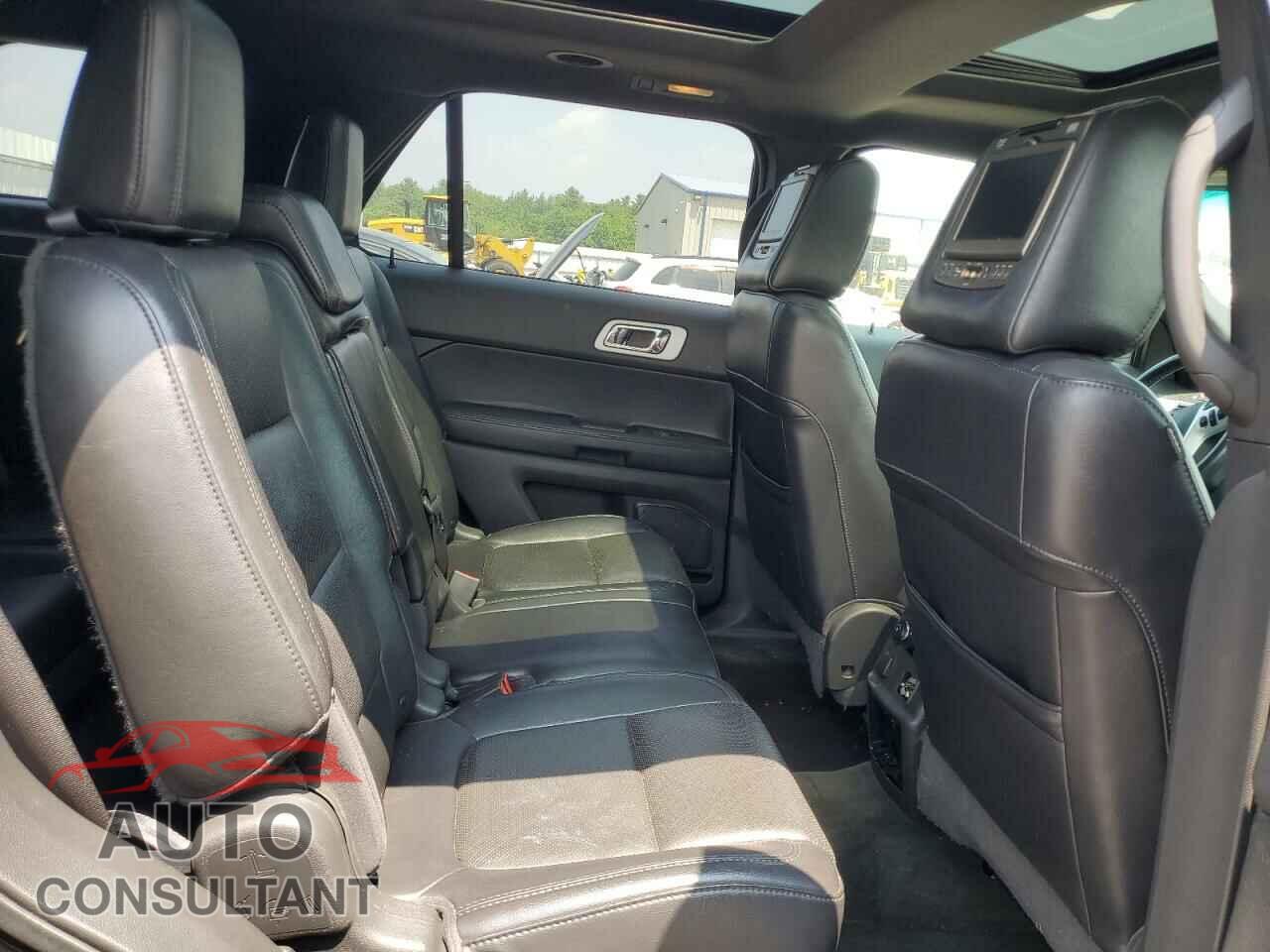 FORD EXPLORER 2011 - 1FMHK8F87BGA24083