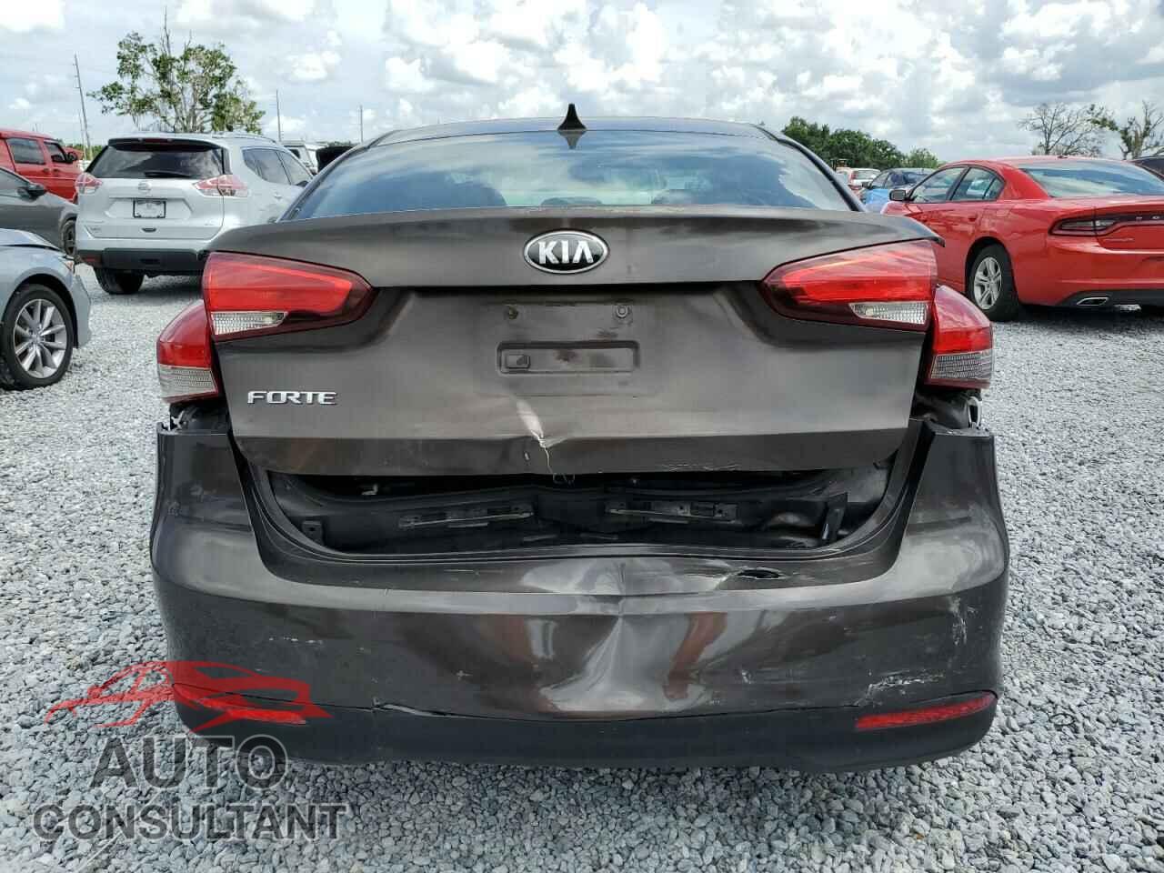 KIA FORTE 2018 - 3KPFK4A7XJE215580