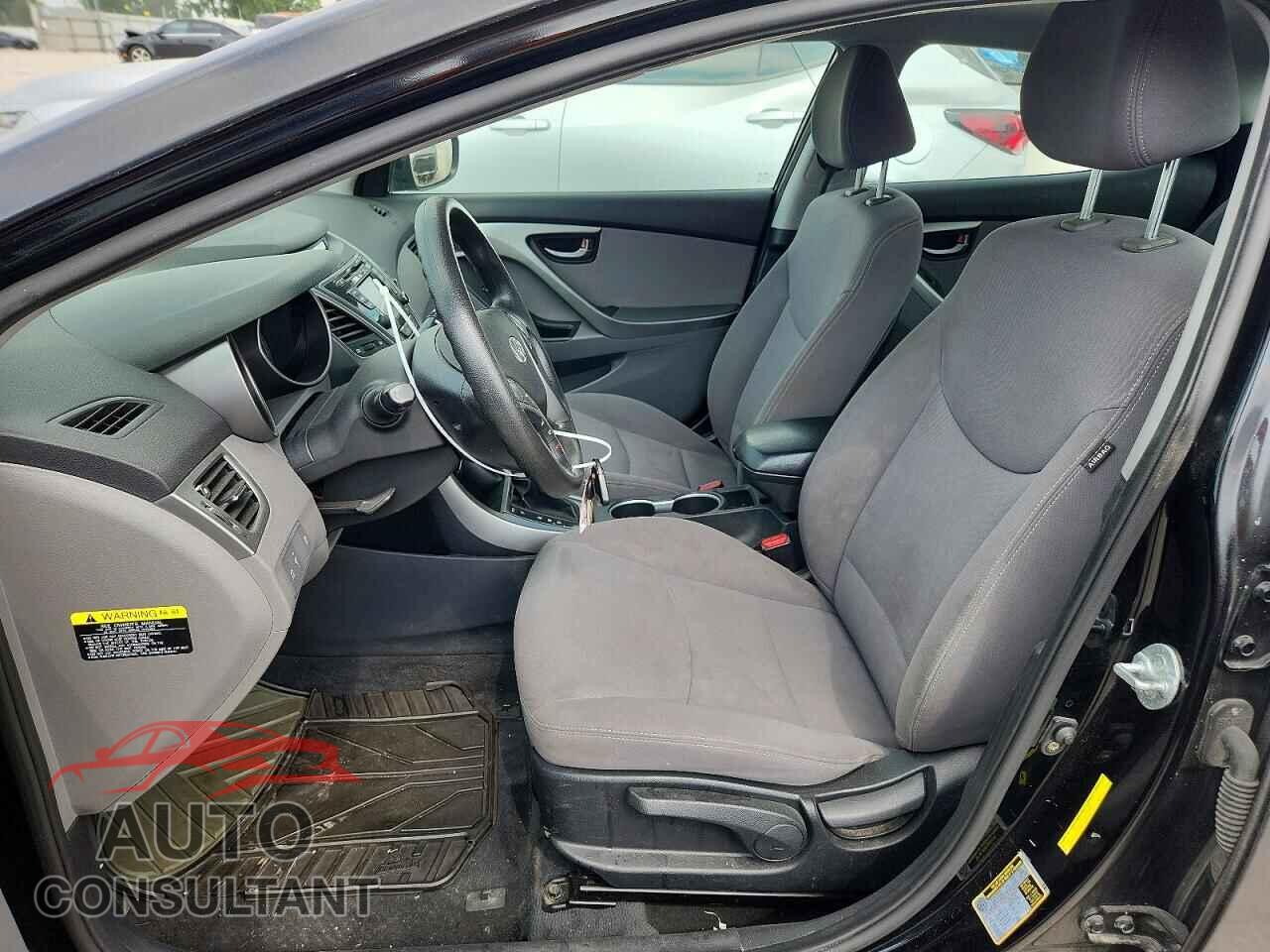 HYUNDAI ELANTRA 2014 - KMHDH4AE2EU172425