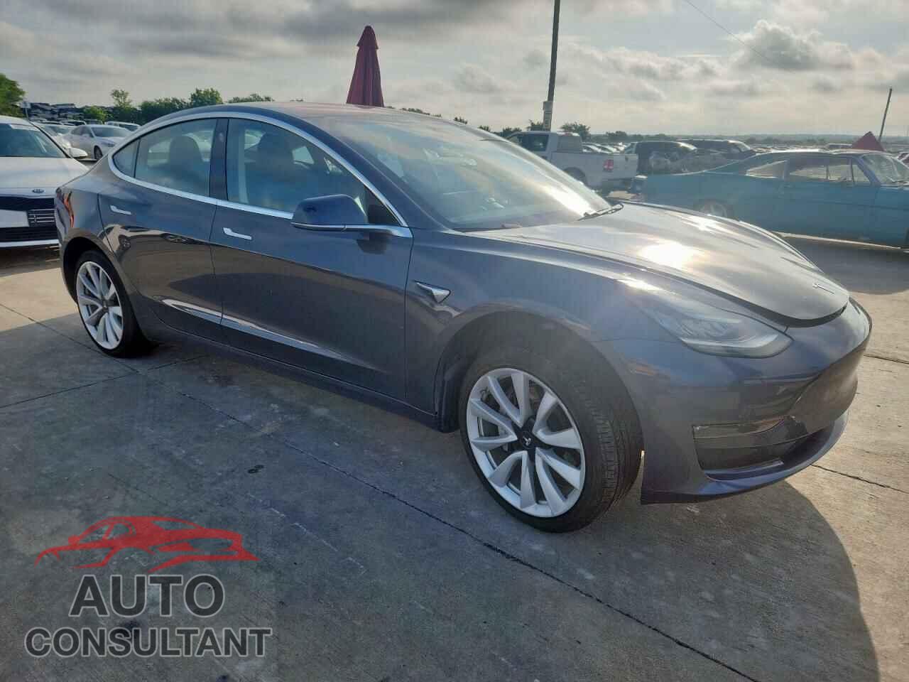 TESLA MODEL 3 2018 - 5YJ3E1EA9JF007862