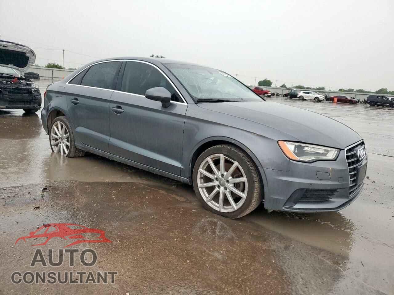 AUDI A3 2015 - WAUCCGFF4F1018588