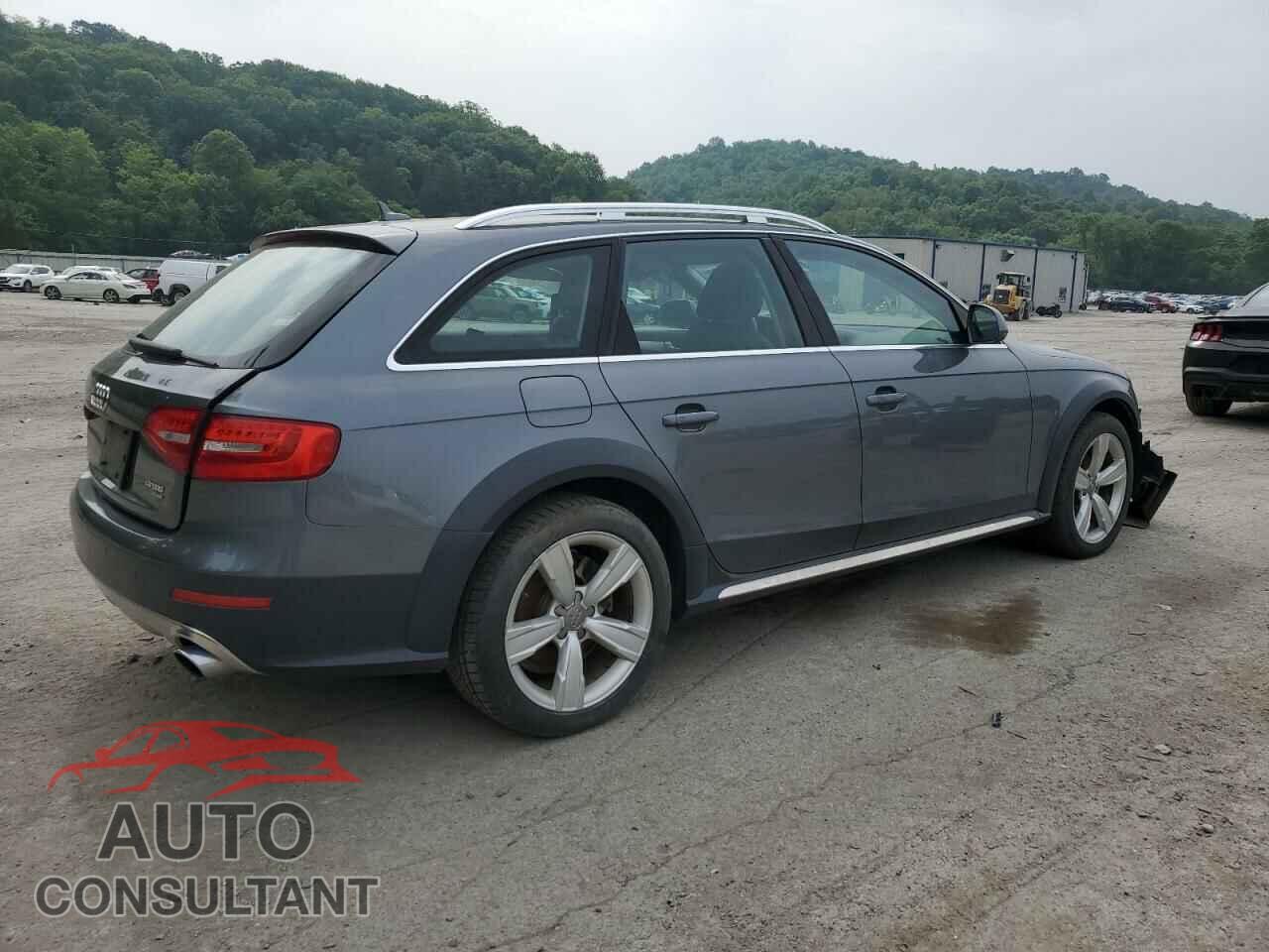 AUDI A4 2013 - WA1UFAFL7DA051190