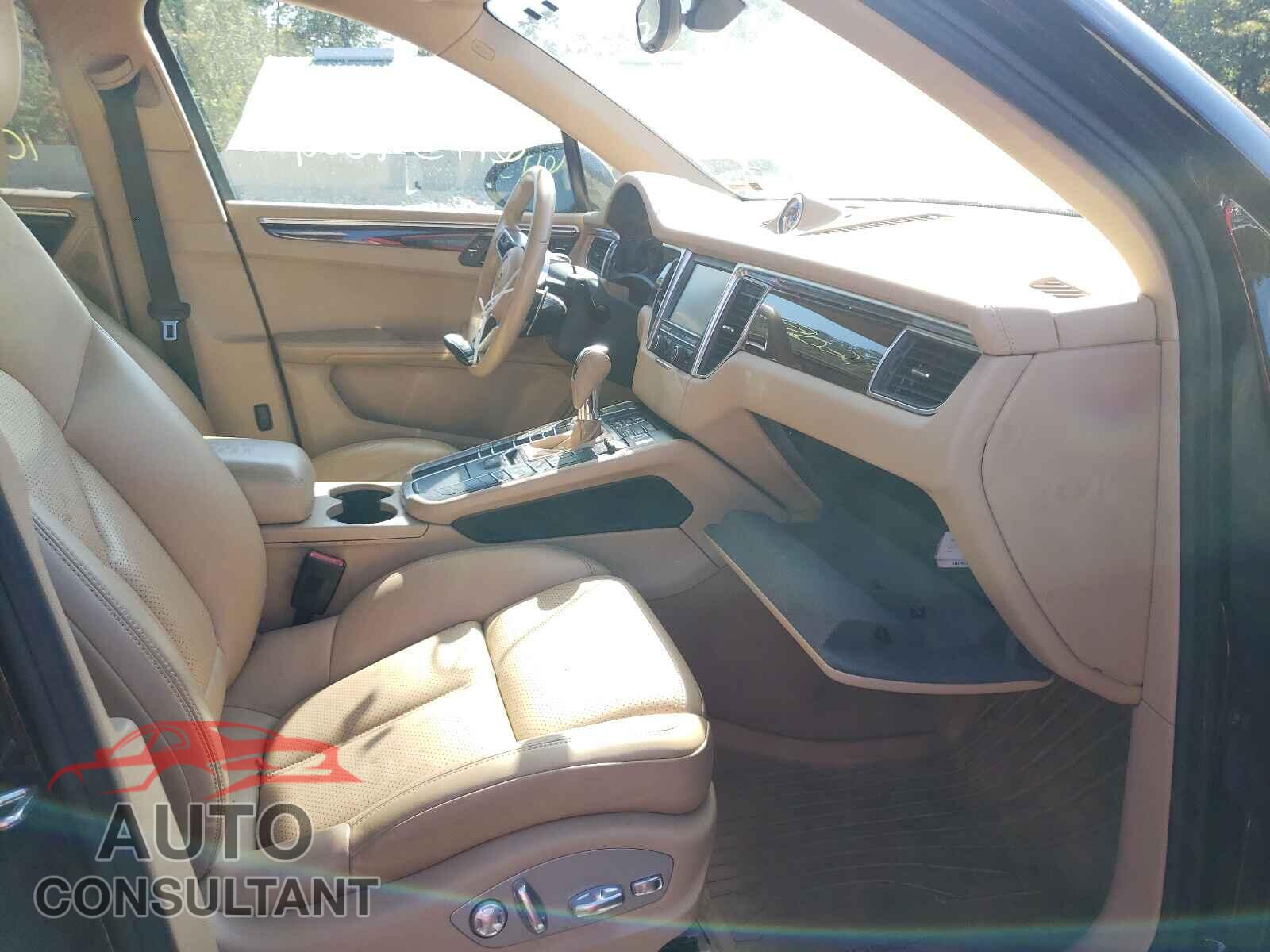 PORSCHE MACAN 2016 - WP1AB2A59GLB47624