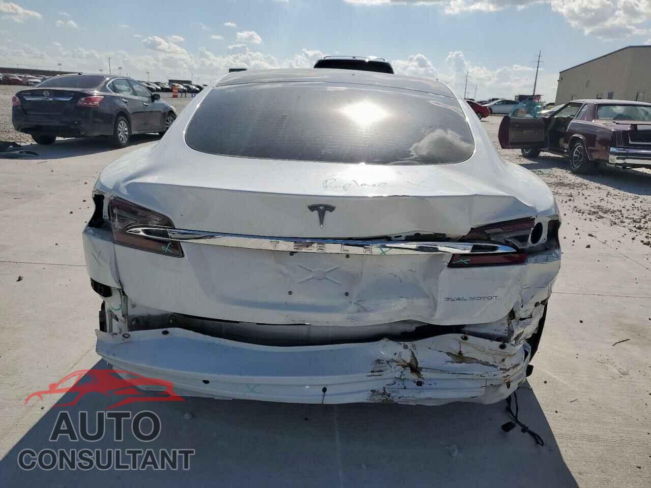 TESLA MODEL S 2021 - 5YJSA1E2XMF427425