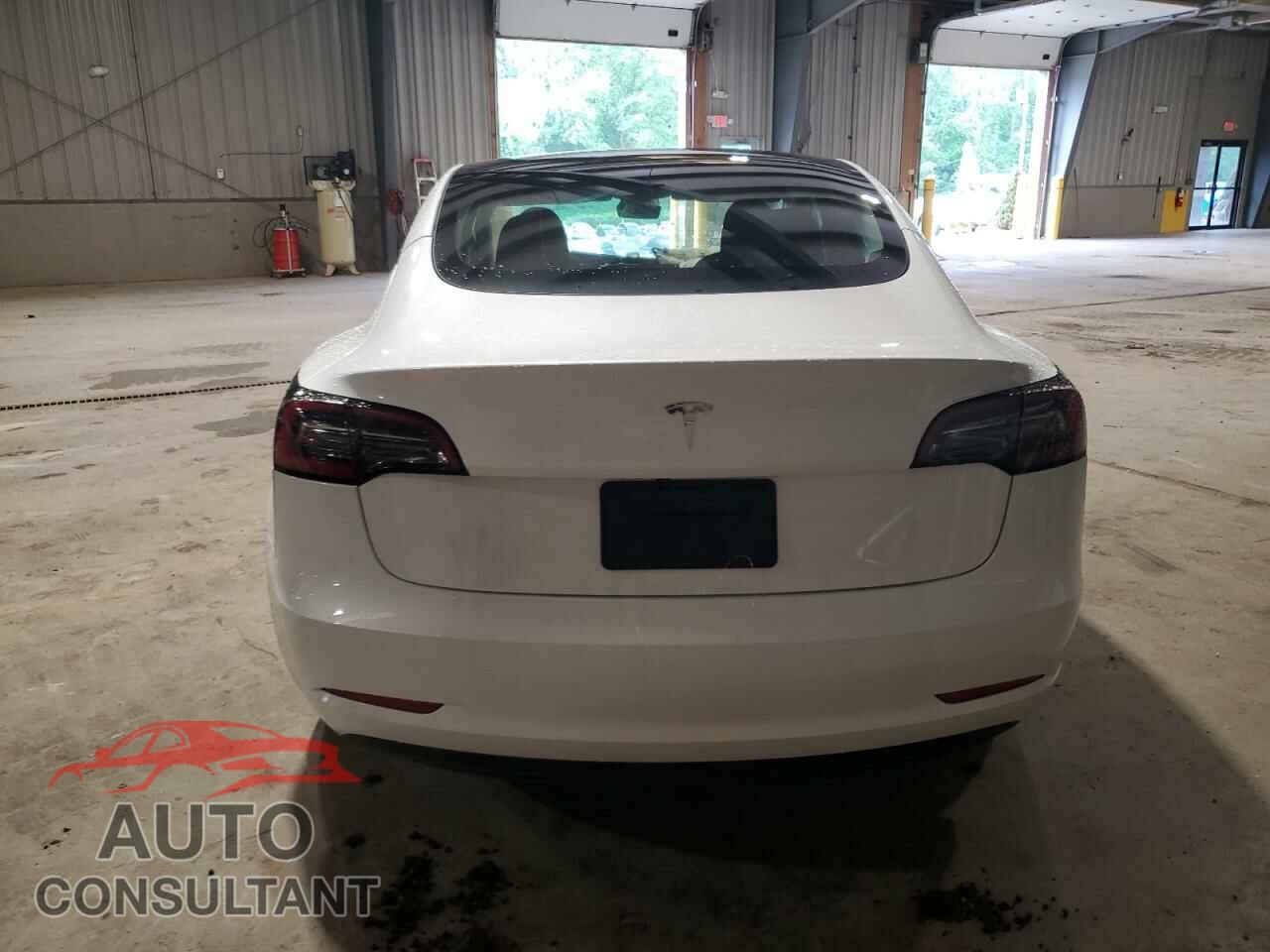 TESLA MODEL 3 2023 - 5YJ3E1EA6PF588701