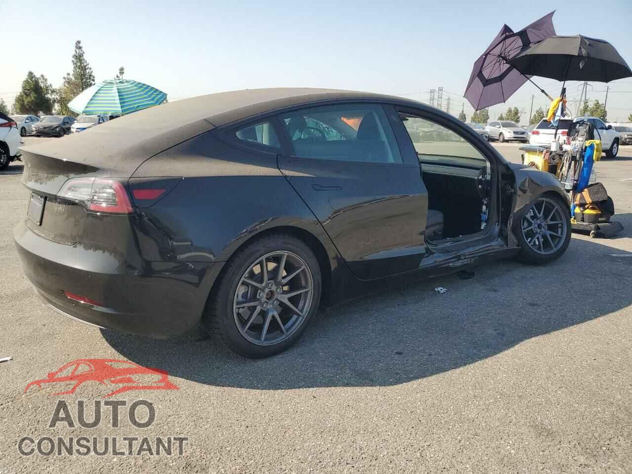 TESLA MODEL 3 2021 - 5YJ3E1EA2MF939261