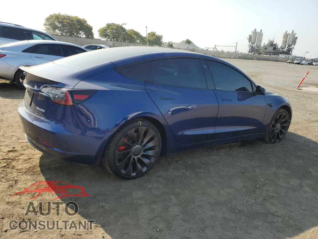 TESLA MODEL 3 2021 - 5YJ3E1EC2MF070873