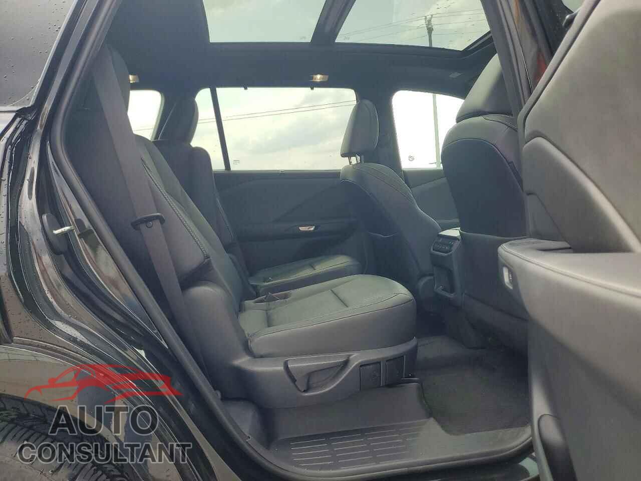 LEXUS UNKNOWN 2026 - 5TDAAAB62TS054619