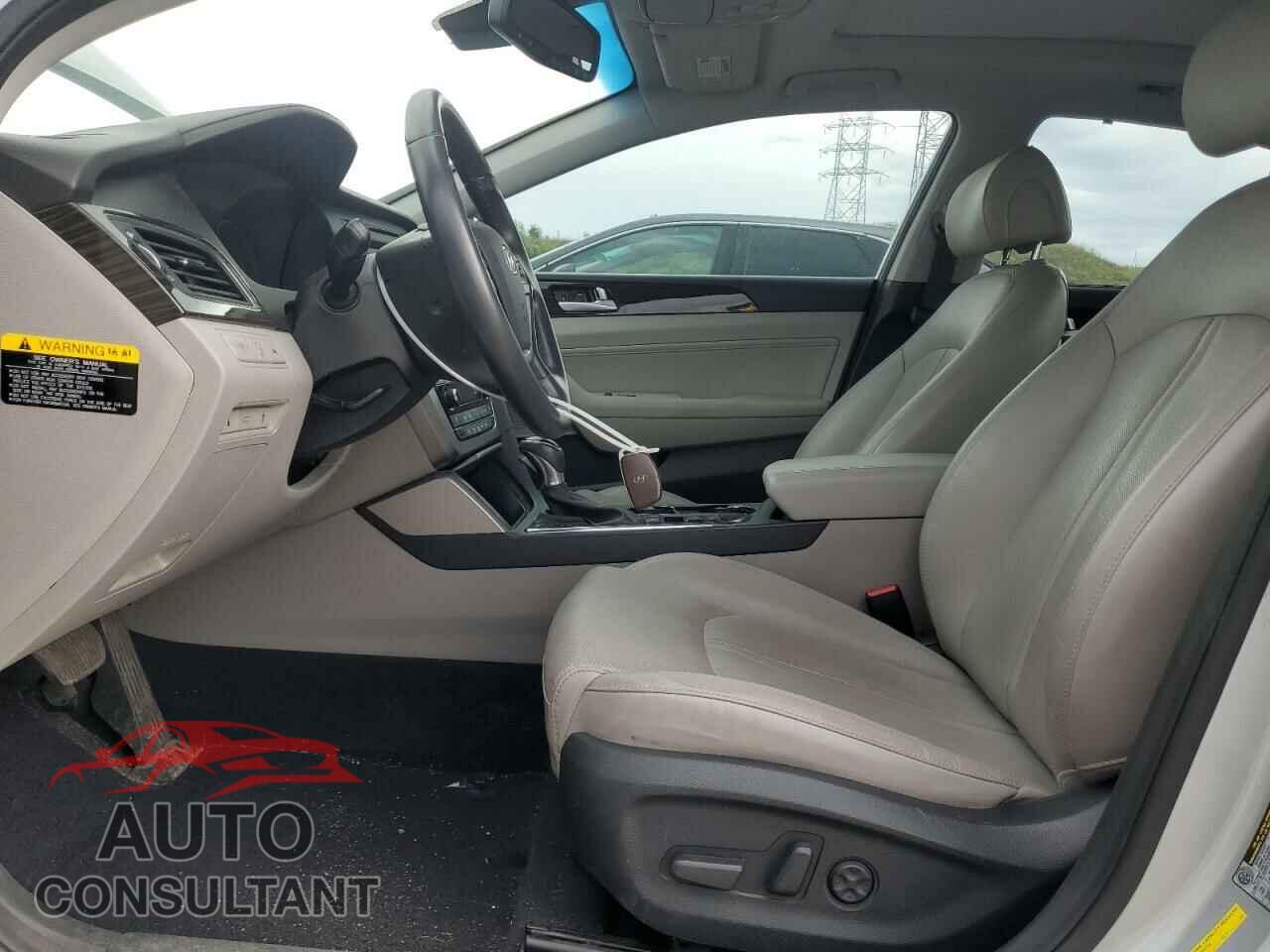 HYUNDAI SONATA 2017 - KMHE34L15HA054792