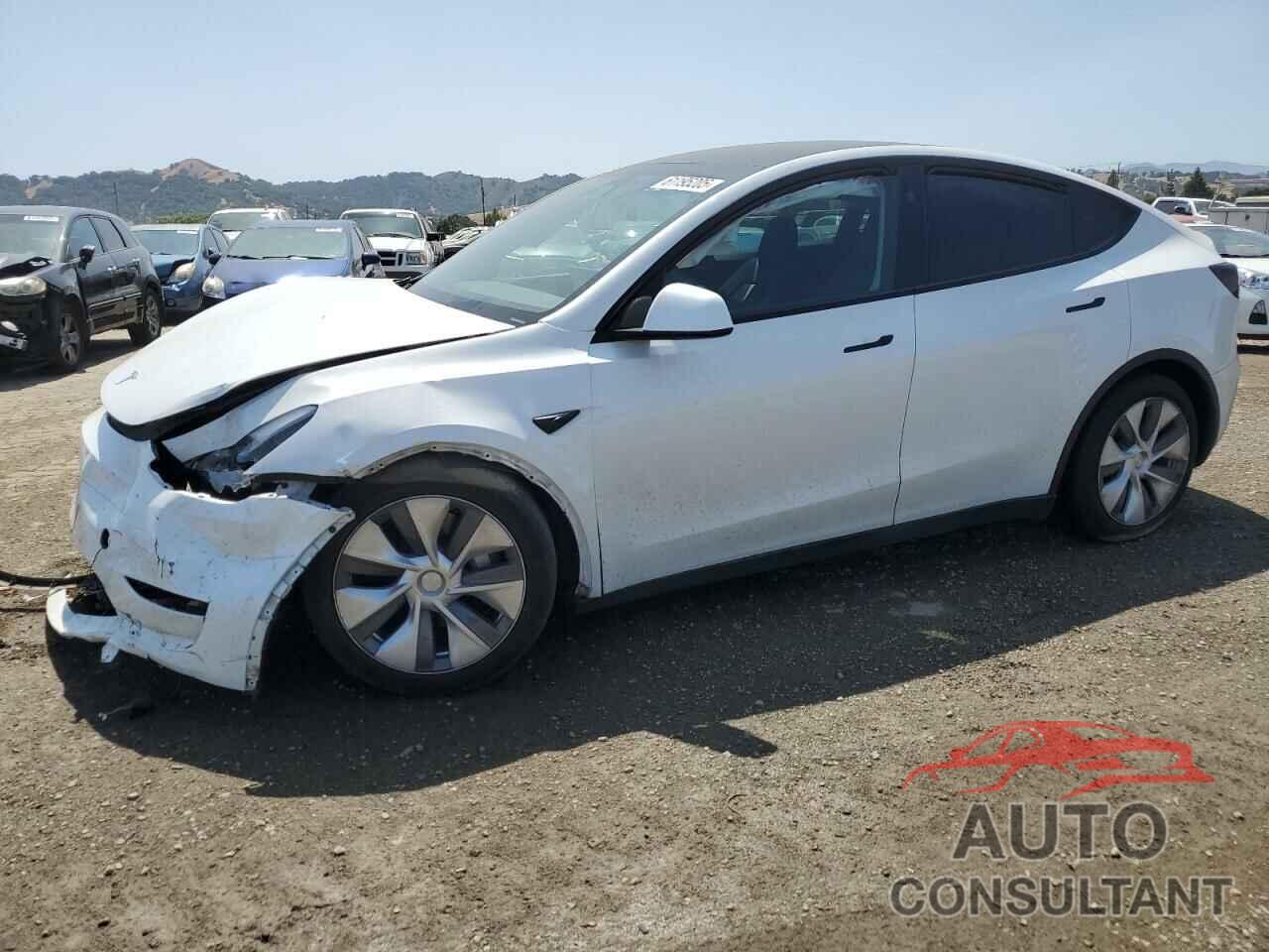 TESLA MODEL Y 2023 - 7SAYGAEE0PF912330