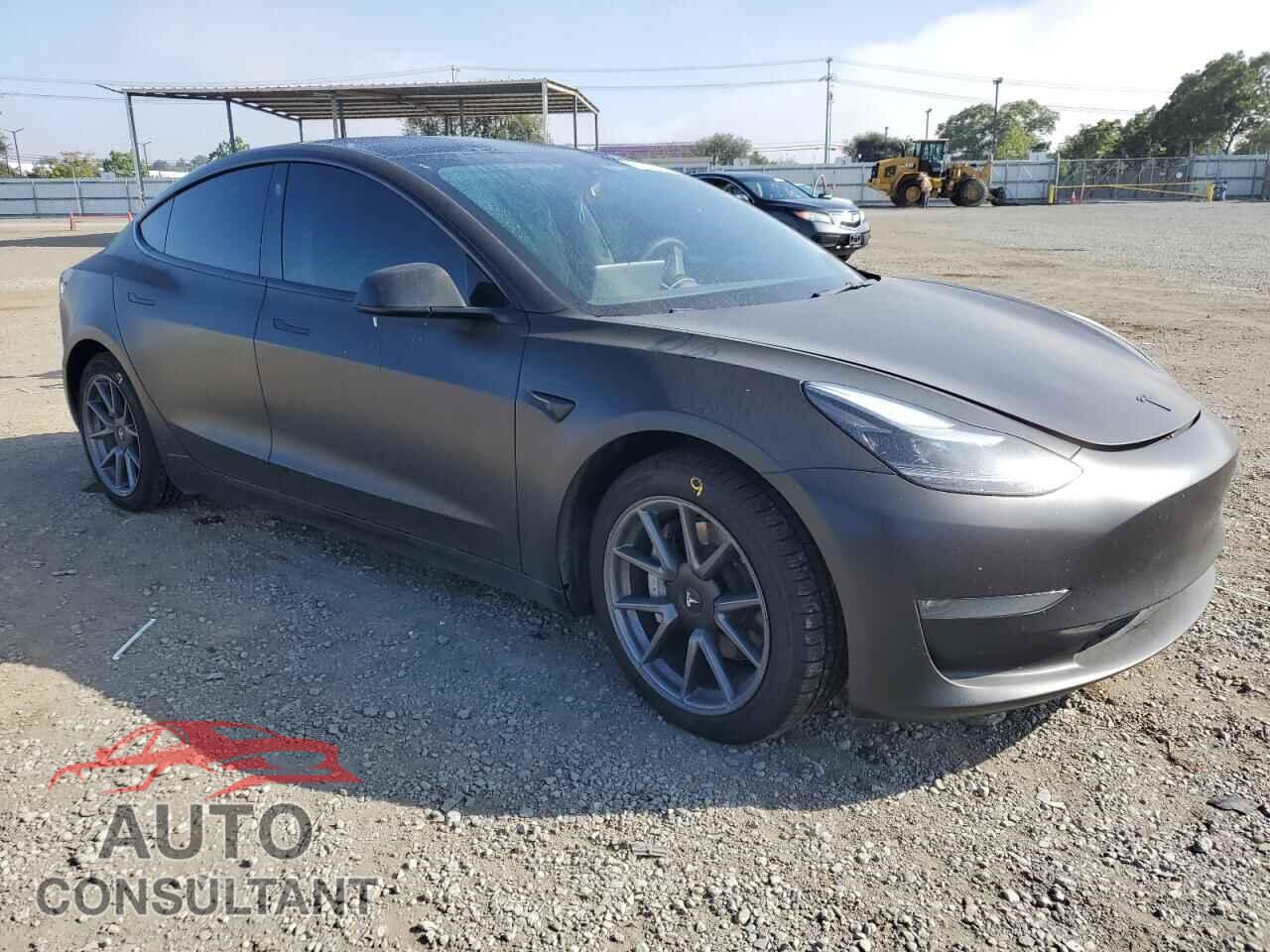 TESLA MODEL 3 2022 - 5YJ3E1EB7NF267028