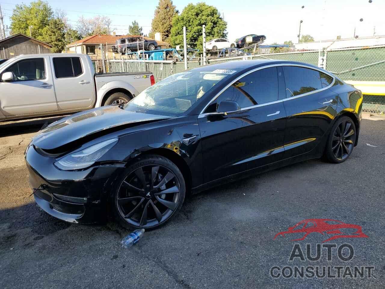 TESLA MODEL 3 2018 - 5YJ3E1EA0JF043309