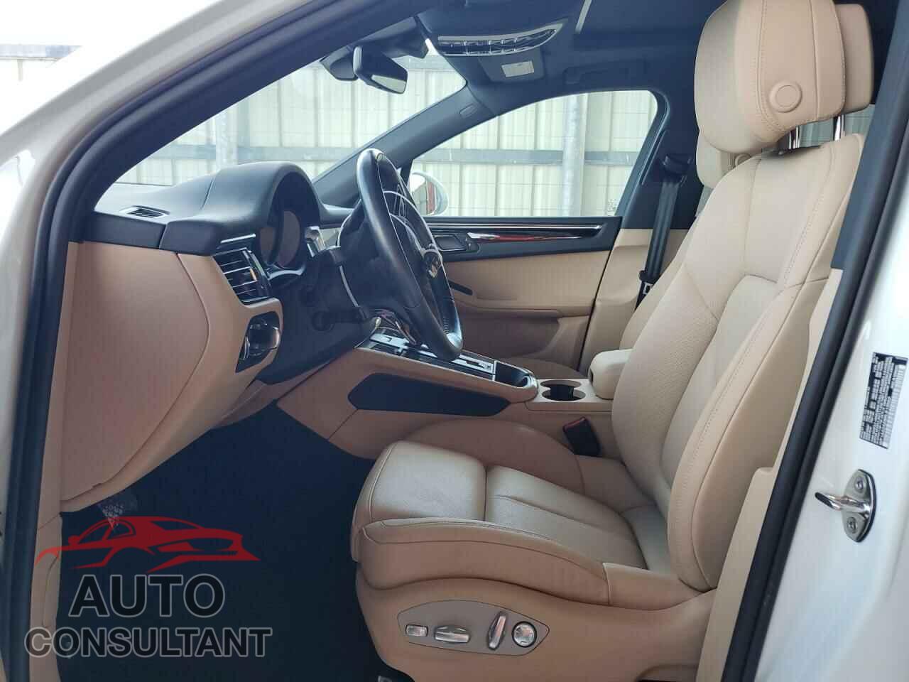 PORSCHE MACAN BASE 2024 - WP1AA2A58RLB13552