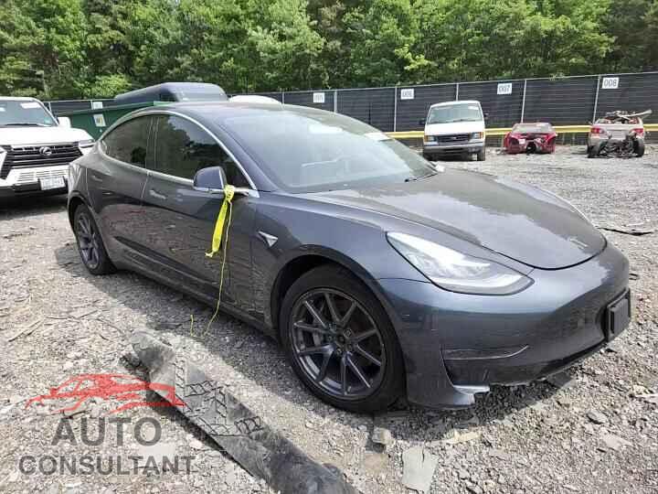 TESLA MODEL 3 2018 - 5YJ3E1EB8JF073621