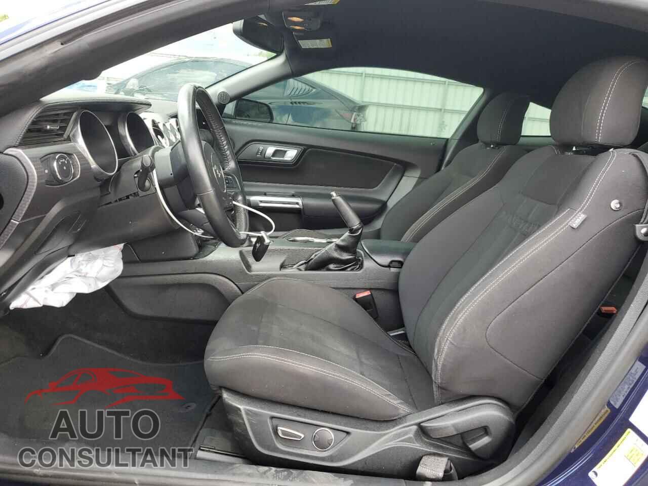 FORD MUSTANG 2018 - 1FA6P8CF8J5146578