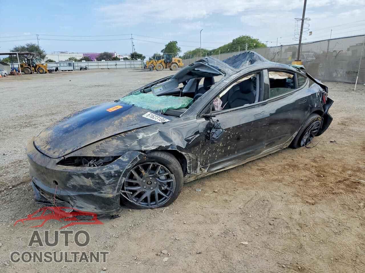 TESLA MODEL 3 2026 - 5YJ3E1EB5TF160735