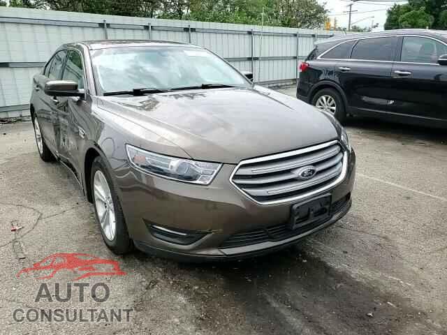 FORD TAURUS 2015 - 1FAHP2E89FG193926