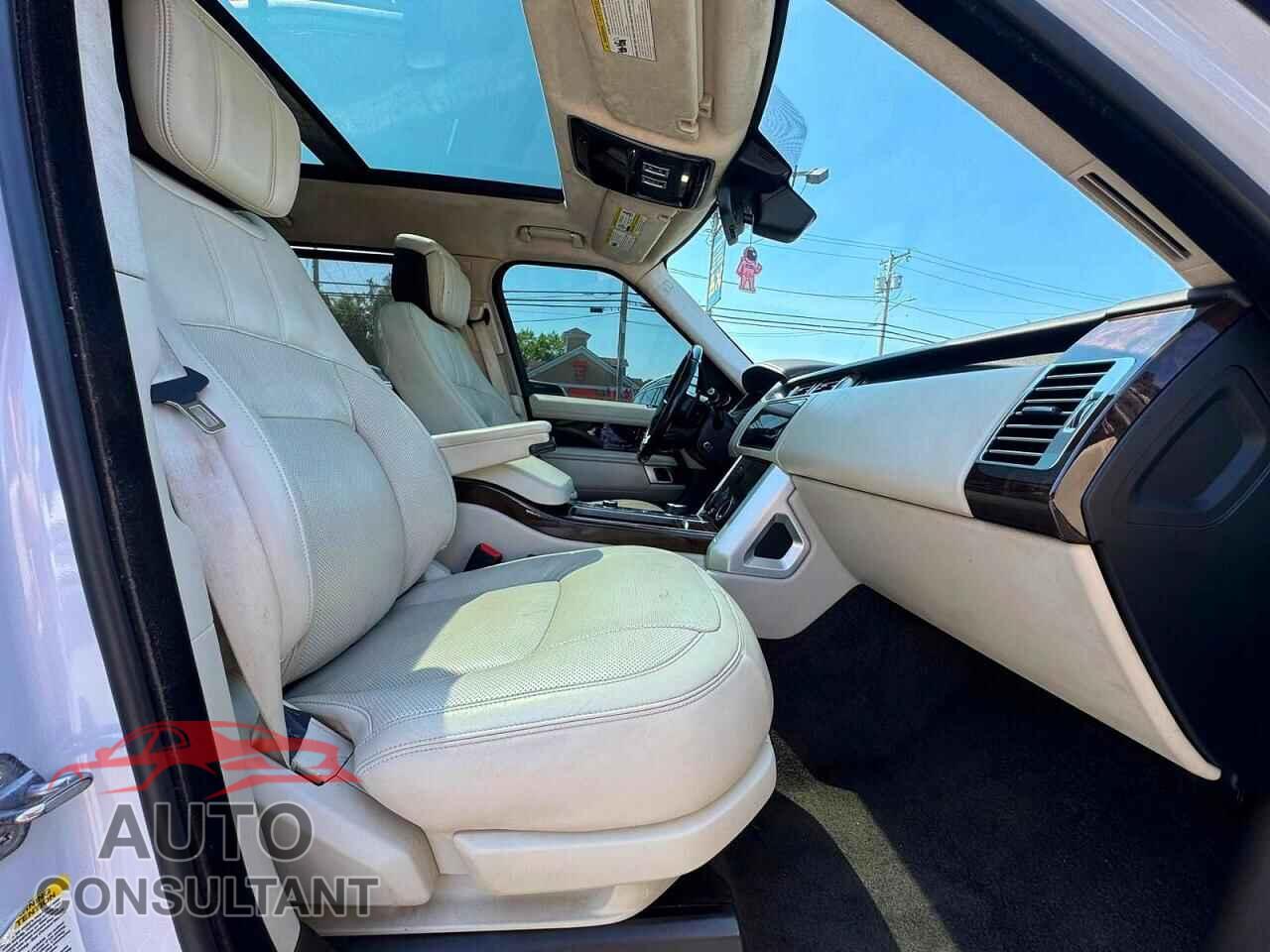 LAND ROVER RANGEROVER 2020 - SALGS5SEQLA404133