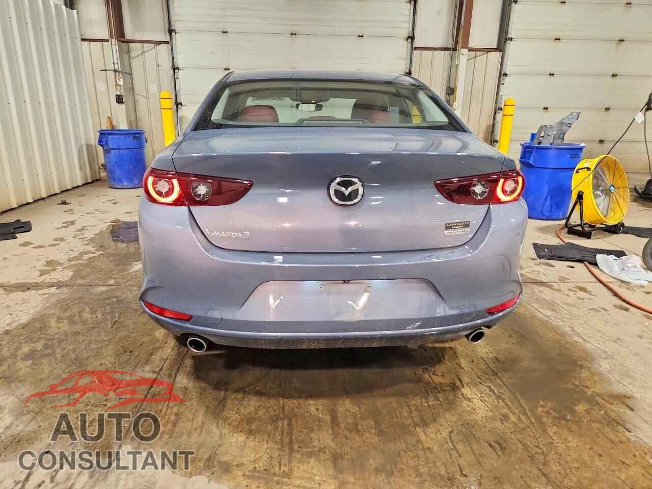 MAZDA 3 2023 - 3MZBPACM2PM382349