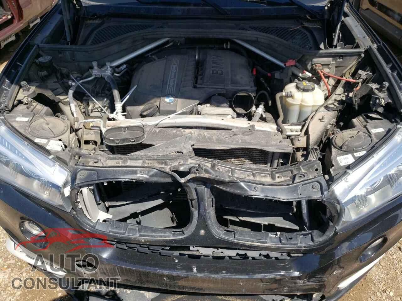 BMW X5 2018 - 5UXKR0C59J0Y06084