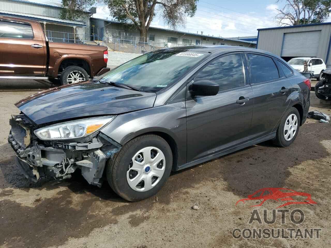 FORD FOCUS 2017 - 1FADP3E24HL290347