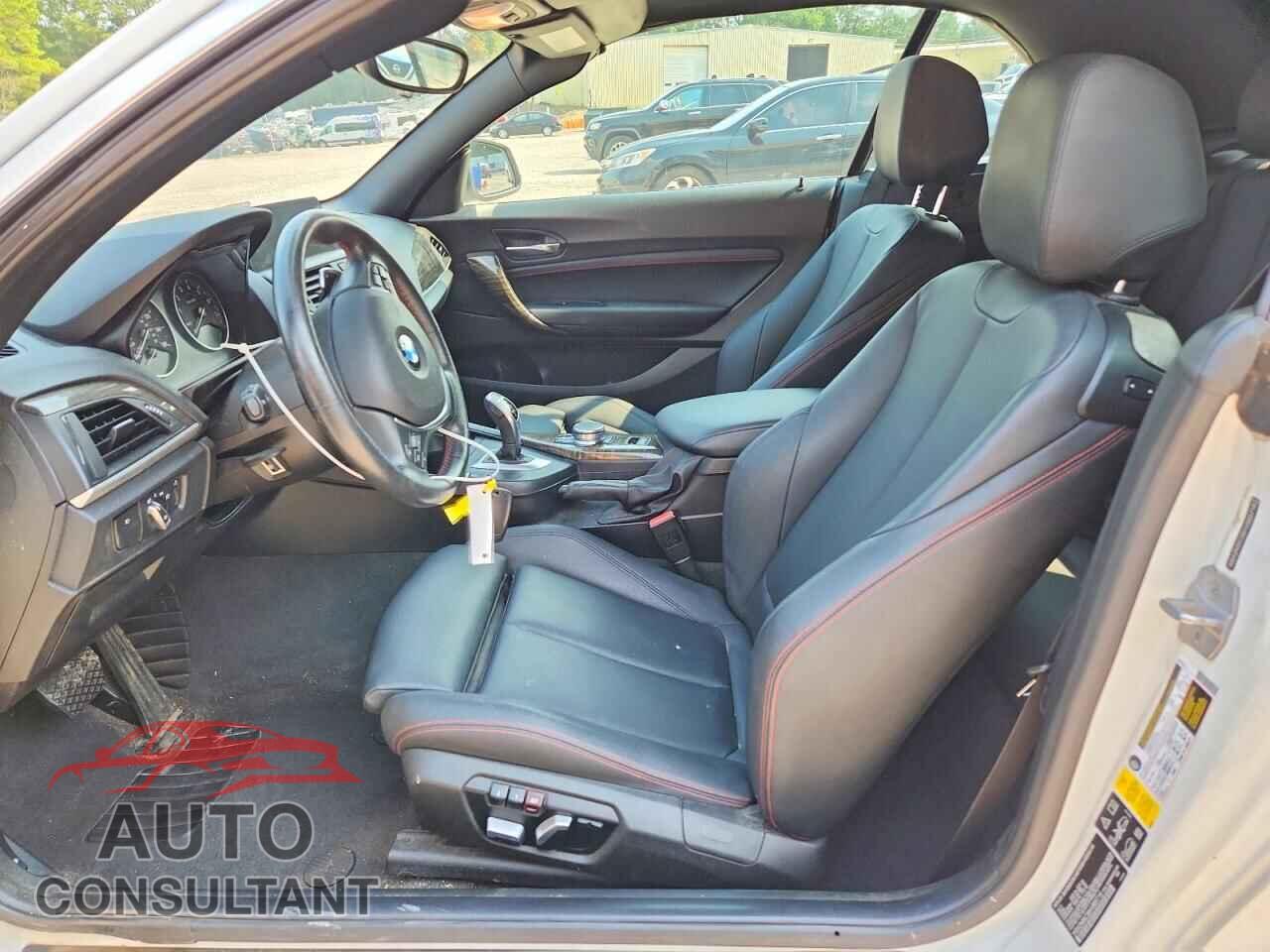 BMW 2 SERIES 2017 - WBA2M9C38HV985716