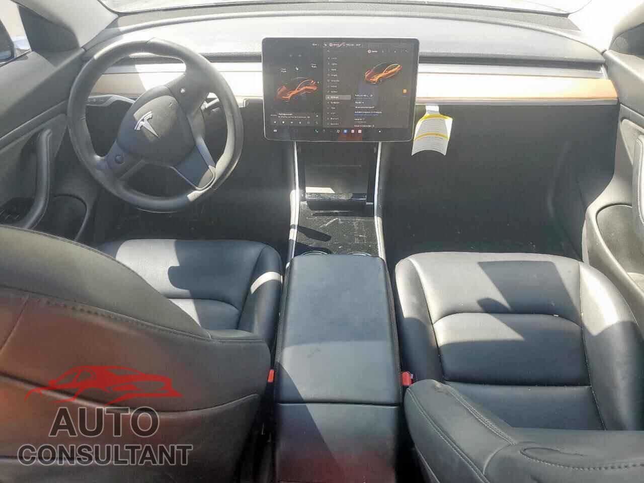 TESLA MODEL 3 2018 - 5YJ3E1EAXJF123457