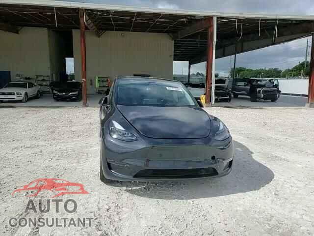 TESLA MODEL Y 2024 - 7SAYGDED4RF102968